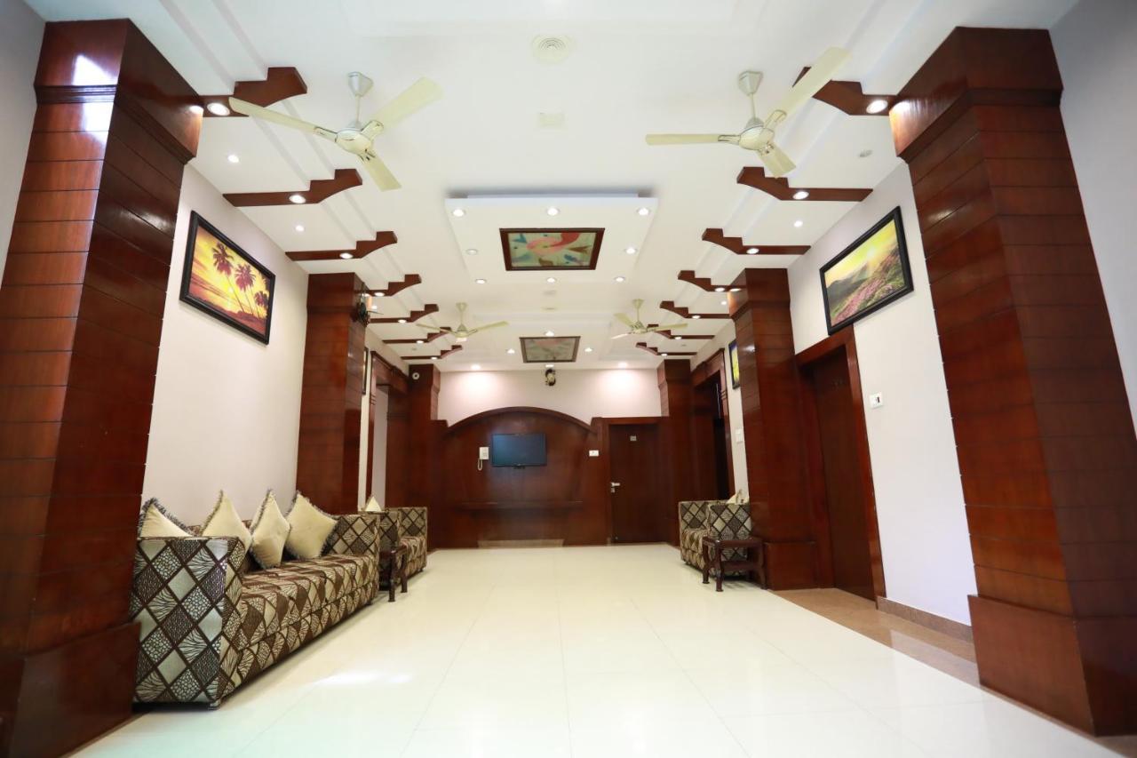 Hotel Krishna Ji Haridwār Exterior foto
