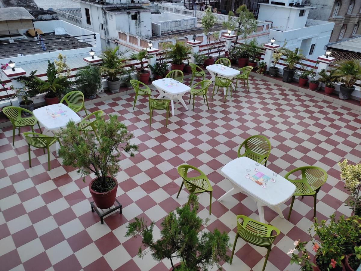 Hotel Krishna Ji Haridwār Exterior foto