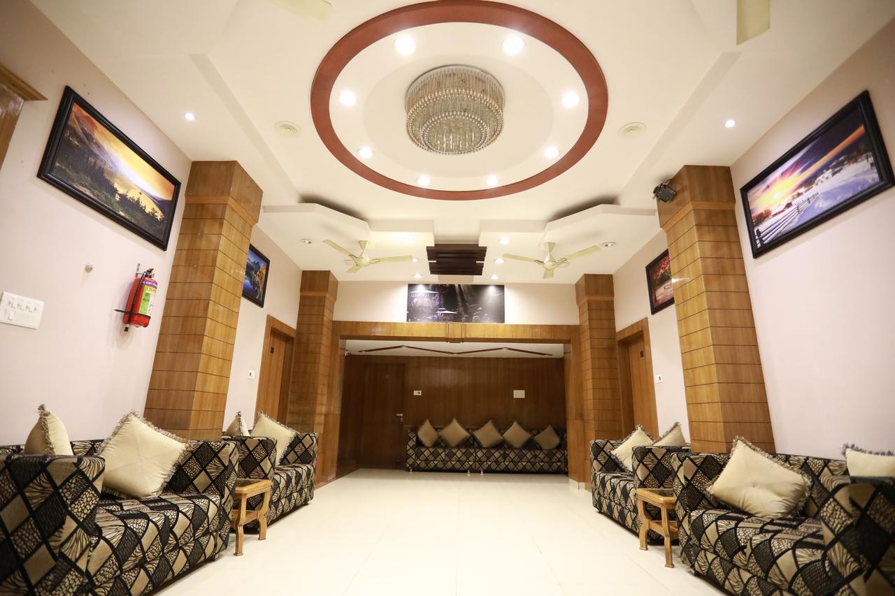 Hotel Krishna Ji Haridwār Exterior foto
